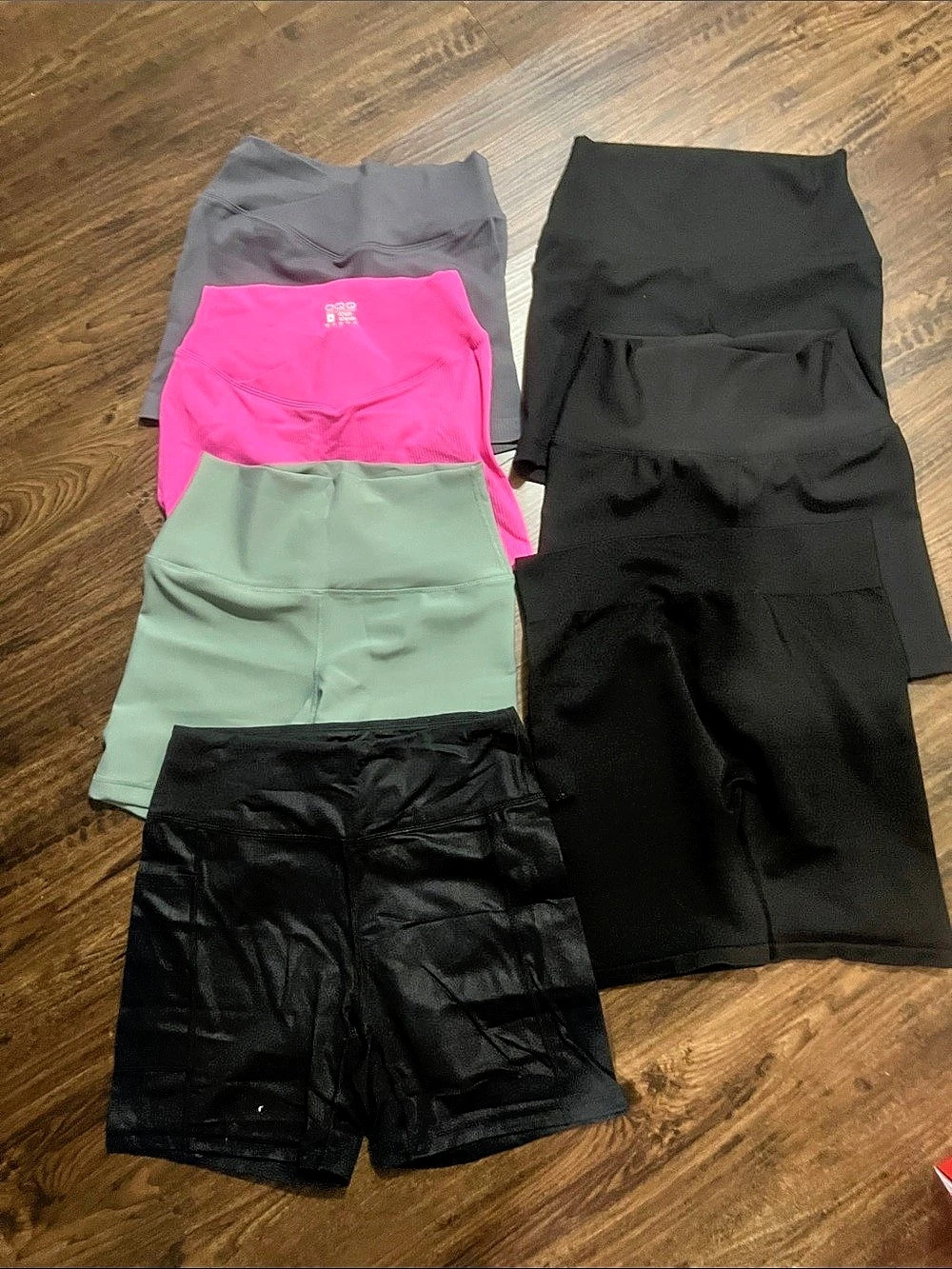 7 pairs M Women's Activewear